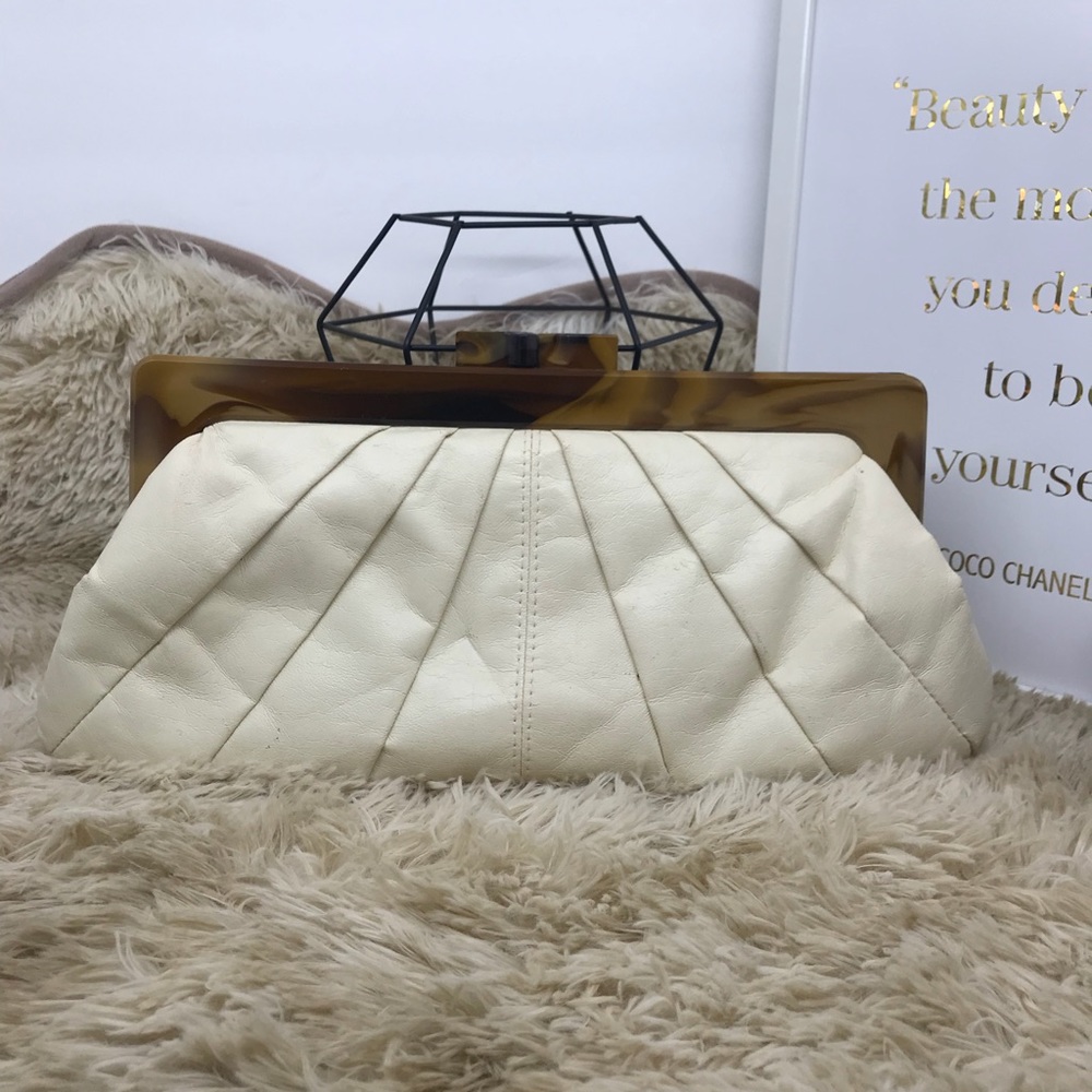 Vintage Cream Clutch with Marble Lucite Clasp